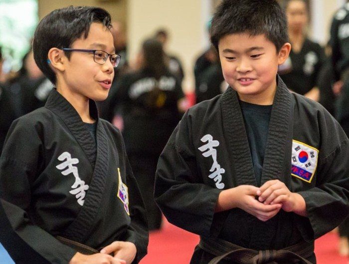 <center>Train in a Family-Friendly and Positive Environment<center>